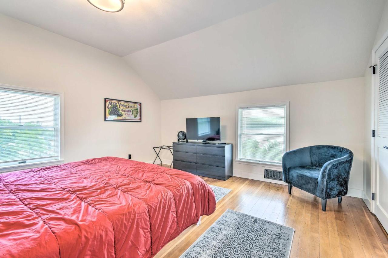Watkins Glen Lakeview Cottage With Waterfall! エクステリア 写真